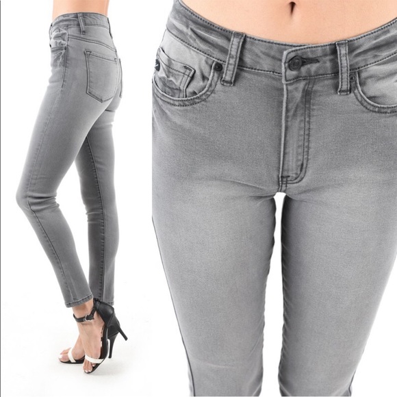 LAST 1❗️CINDY✨MUST HAVE-Gray High Rise Denim Jeans - Picture 6 of 8